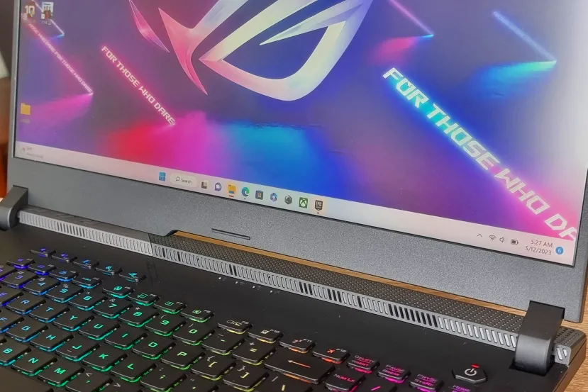 ASUS ROG Strix SCAR 17 G733PY Review con AMD Ryzen 9 7945HX